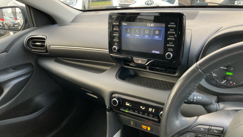 Toyota Yaris 1.5 Hybrid Icon 5dr CVT Hybrid Hatchback